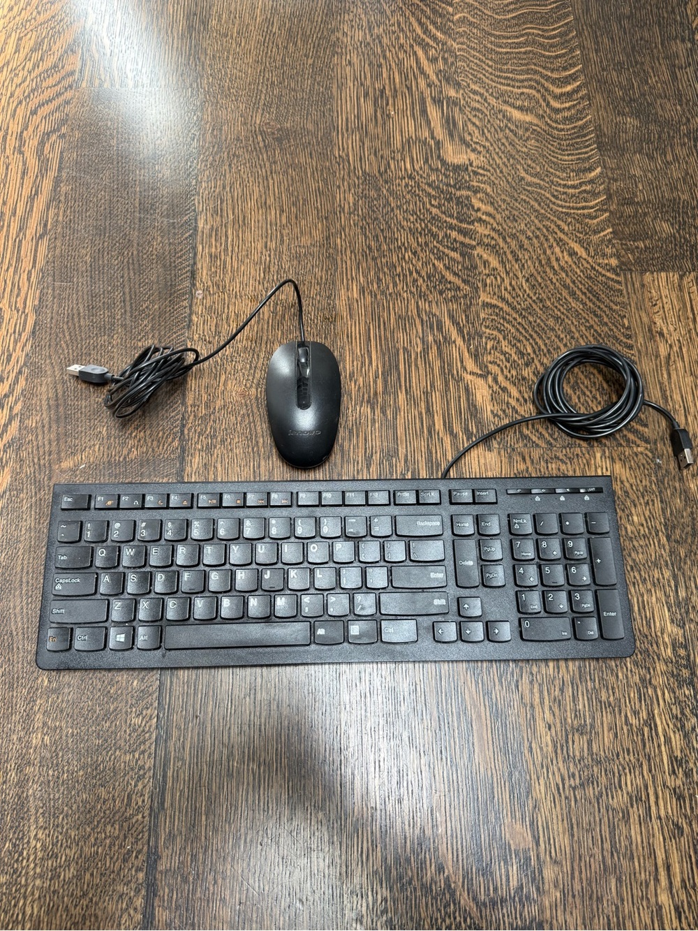 Matching Lenovo wired USB keyboard & mouse set. Plug-and-play-no drivers needed.